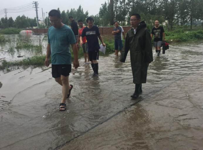 狂风暴雨后，我们撸起袖子加油干(图2)