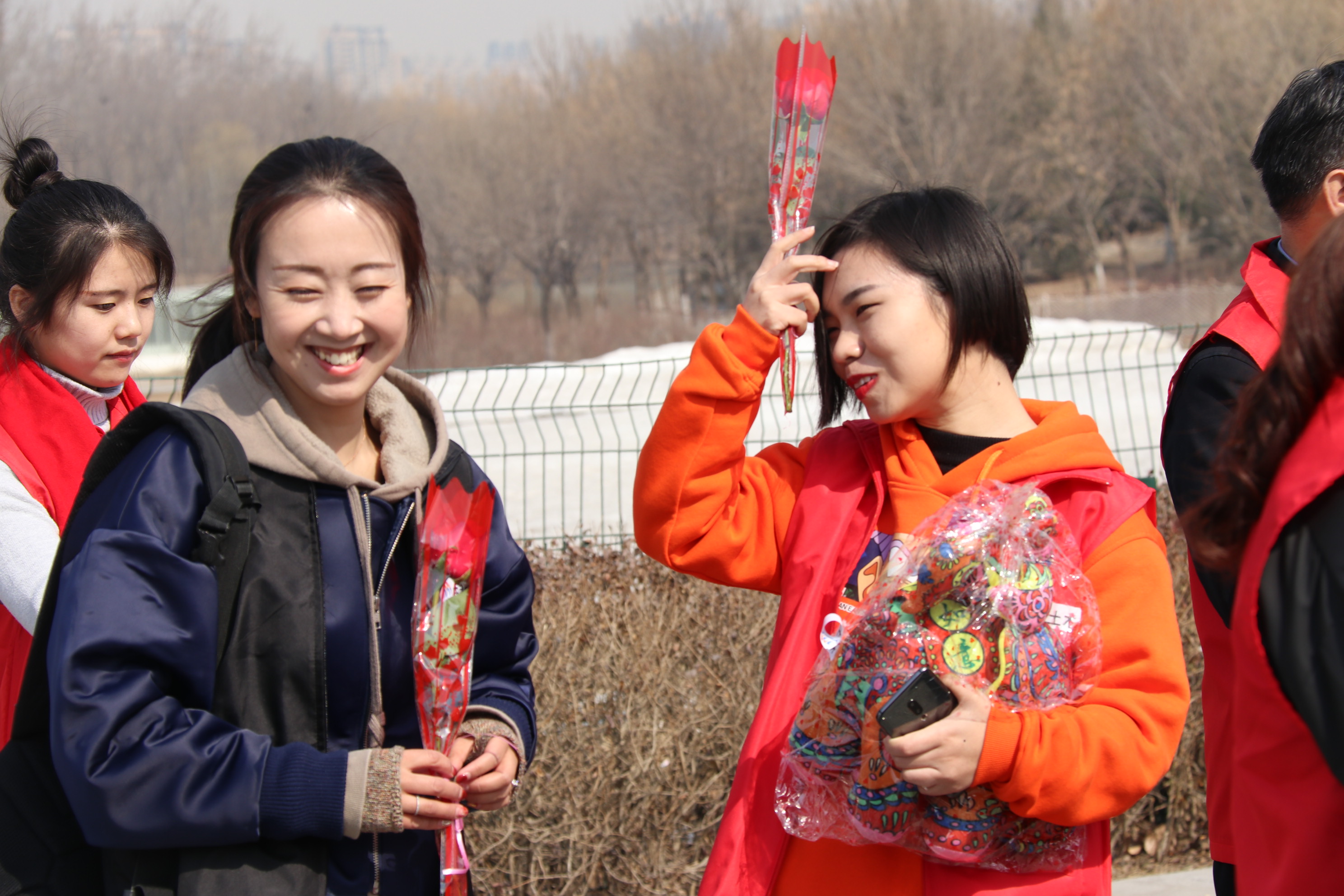 中南土木与女王们相约北京奥林匹克森林公园(图3)